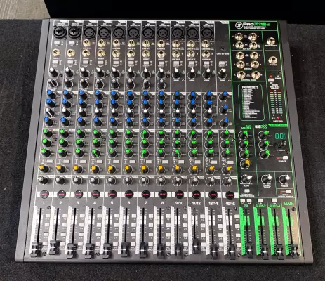 Store Special Product - Mackie - ProFX16v3 16-Channel 4 Bus Professional Effects Mixer with USB